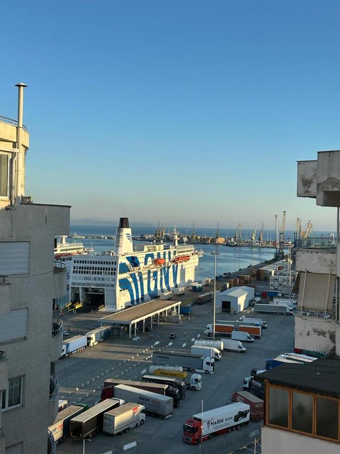 Vintage Sea-view In Centre Дуррес